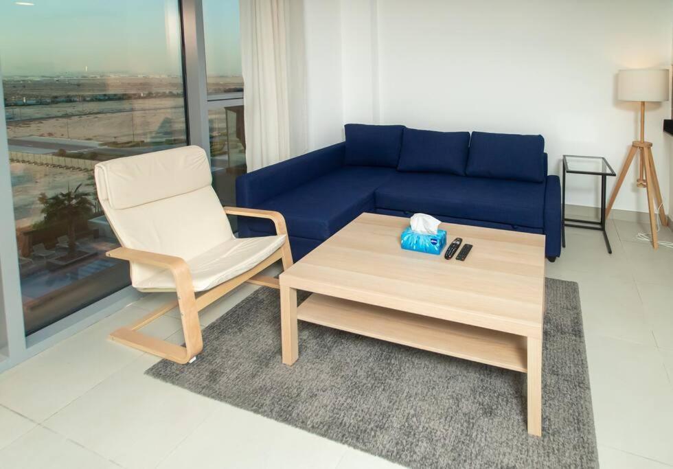 Beautiful 1-bedroom Apartment *